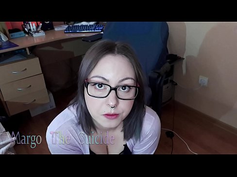 ❤️ Une fille sexy avec des lunettes suce profondément un gode devant la caméra ❤ Super porno at fr.tube-sexer-com.ru ﹏